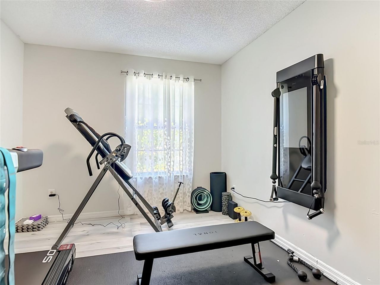 237 Cedarwood Court , Debary, FL 32713 Photo