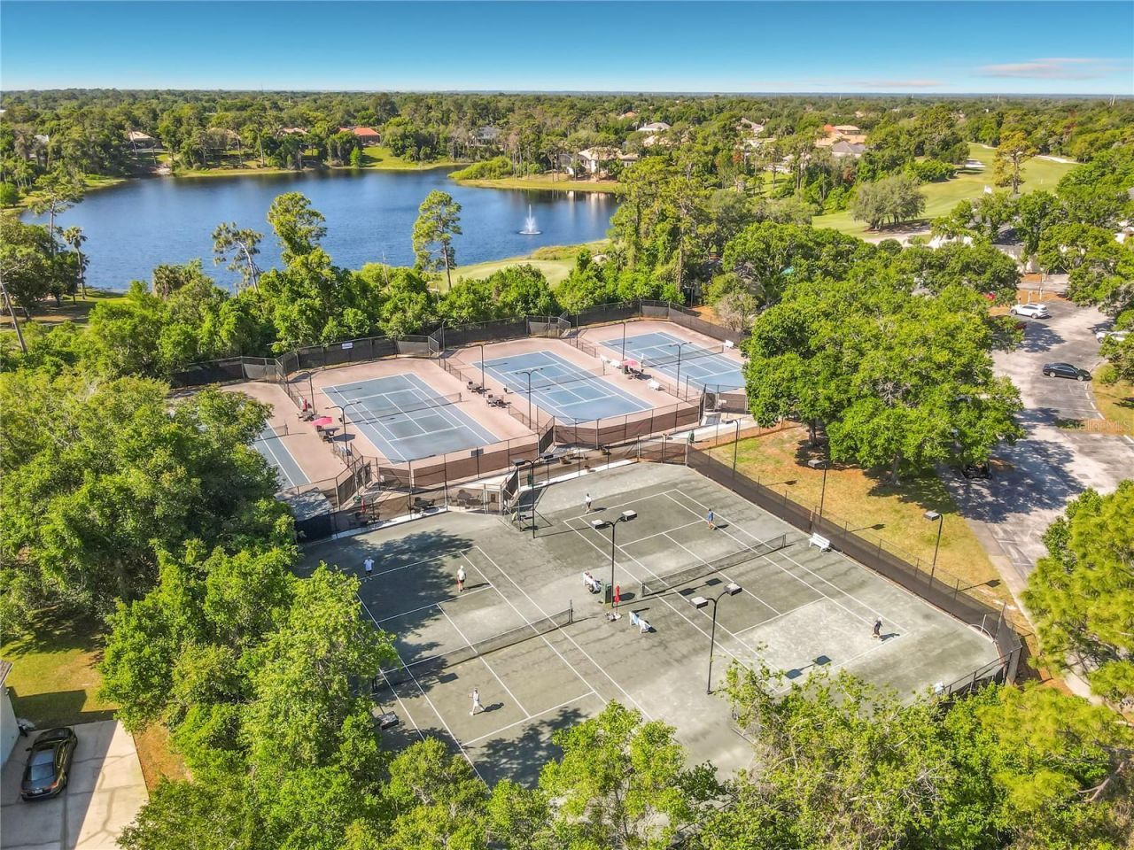 237 Cedarwood Court , Debary, FL 32713 Photo