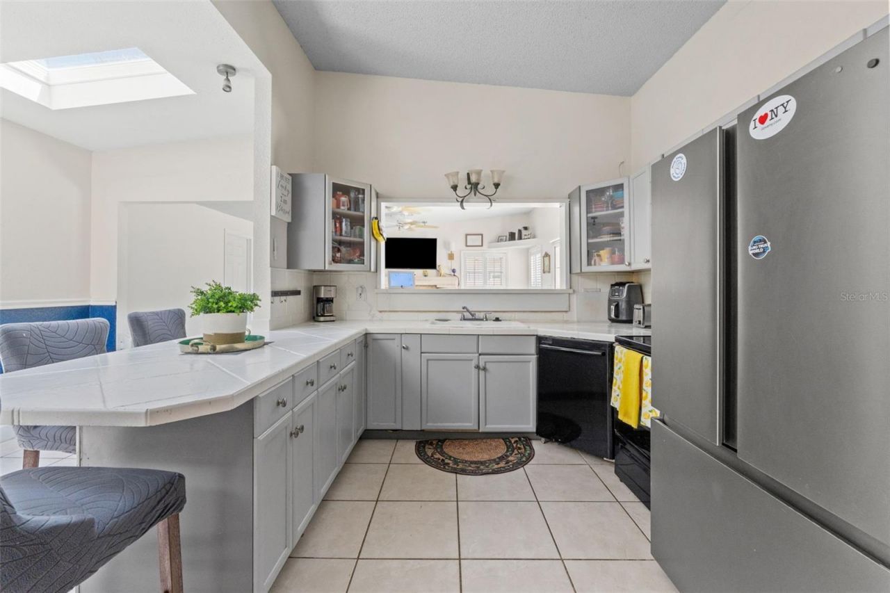 7300 11th Avenue N, Saint Petersburg, FL 33710 Photo
