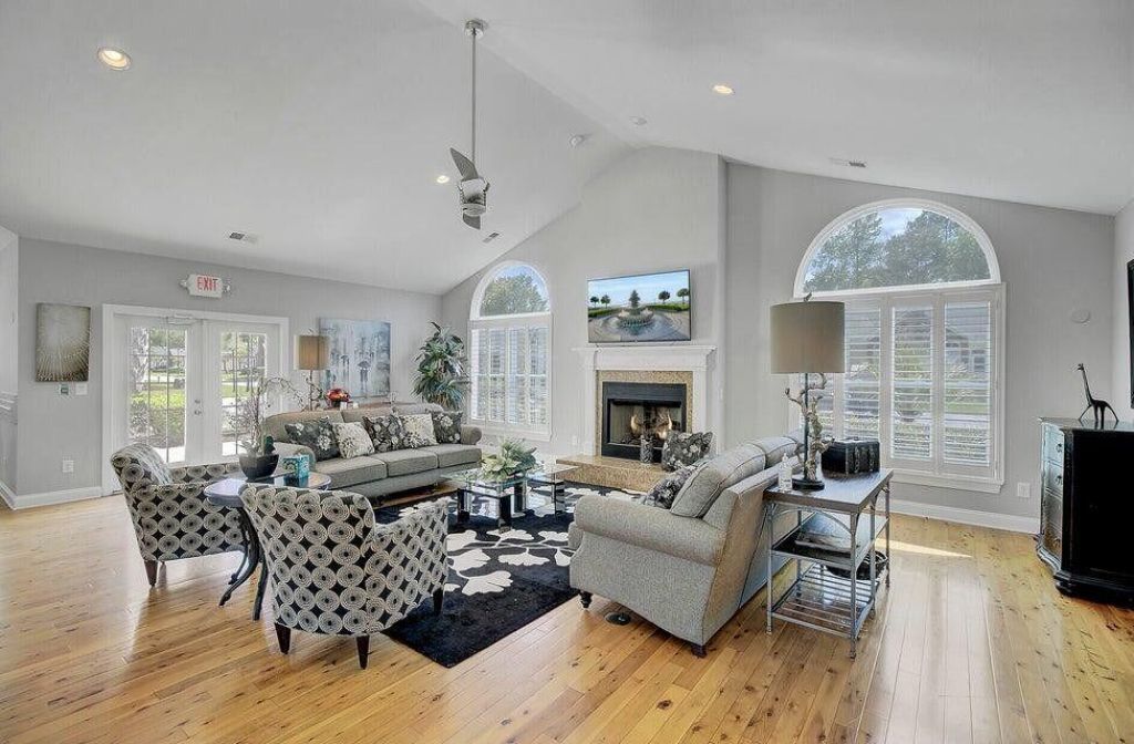 8800 Dorchester Road Photo 49