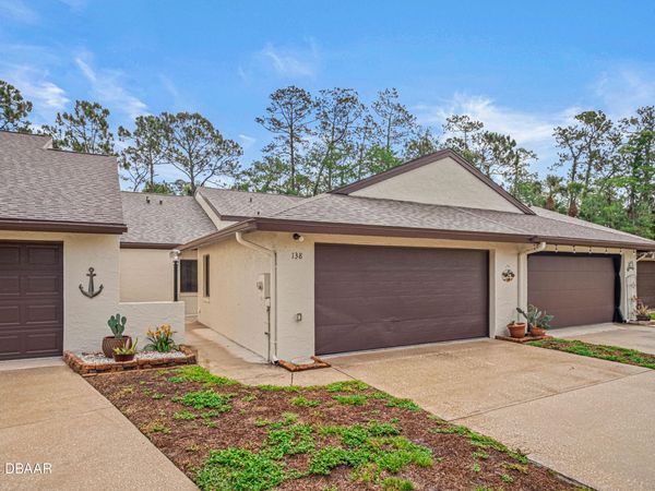 138 Fox Fire Circle, Daytona Beach, FL 32114