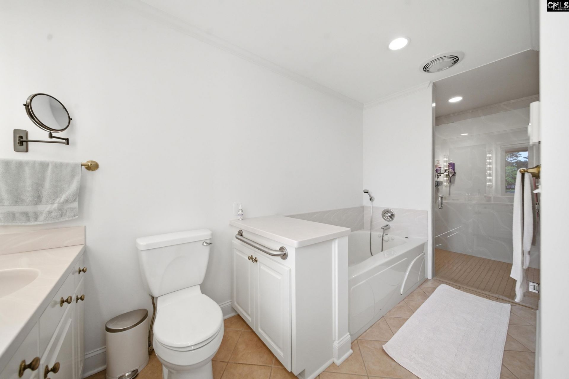 6211 Lakeshore Drive  Photo 26