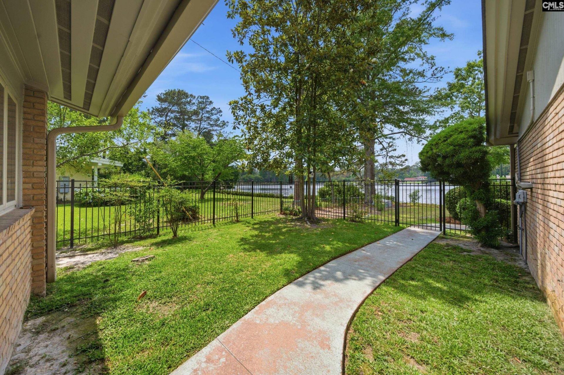 6211 Lakeshore Drive  Photo 36