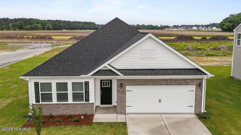 2012 Hap Barden Way, New Bern, NC 28562 Main Photo