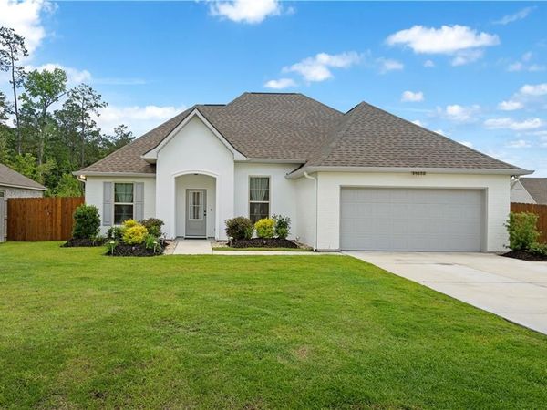39622 FAIRHOPE Drive, Ponchatoula, LA 70454