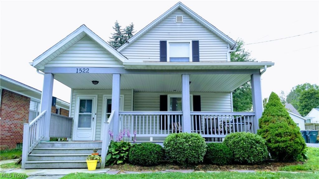 1522 Campbell Street, Unit 2, Cuyahoga Falls, OH 44223 Main Photo