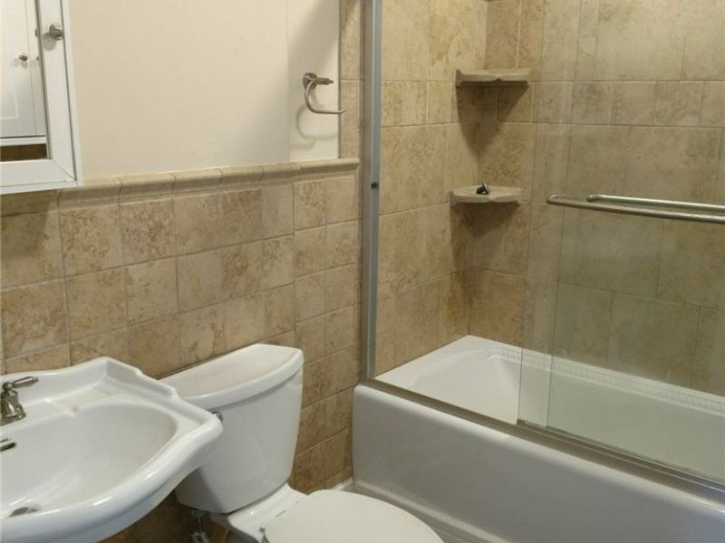 1522 Campbell Street, Unit 2, Cuyahoga Falls, OH 44223 Photo 11
