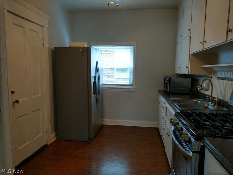 1522 Campbell Street, Unit 2, Cuyahoga Falls, OH 44223 Photo 8