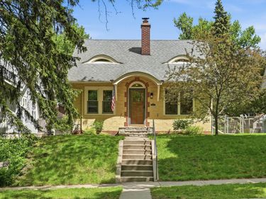 2023 Princeton Avenue, Saint Paul, MN 55105