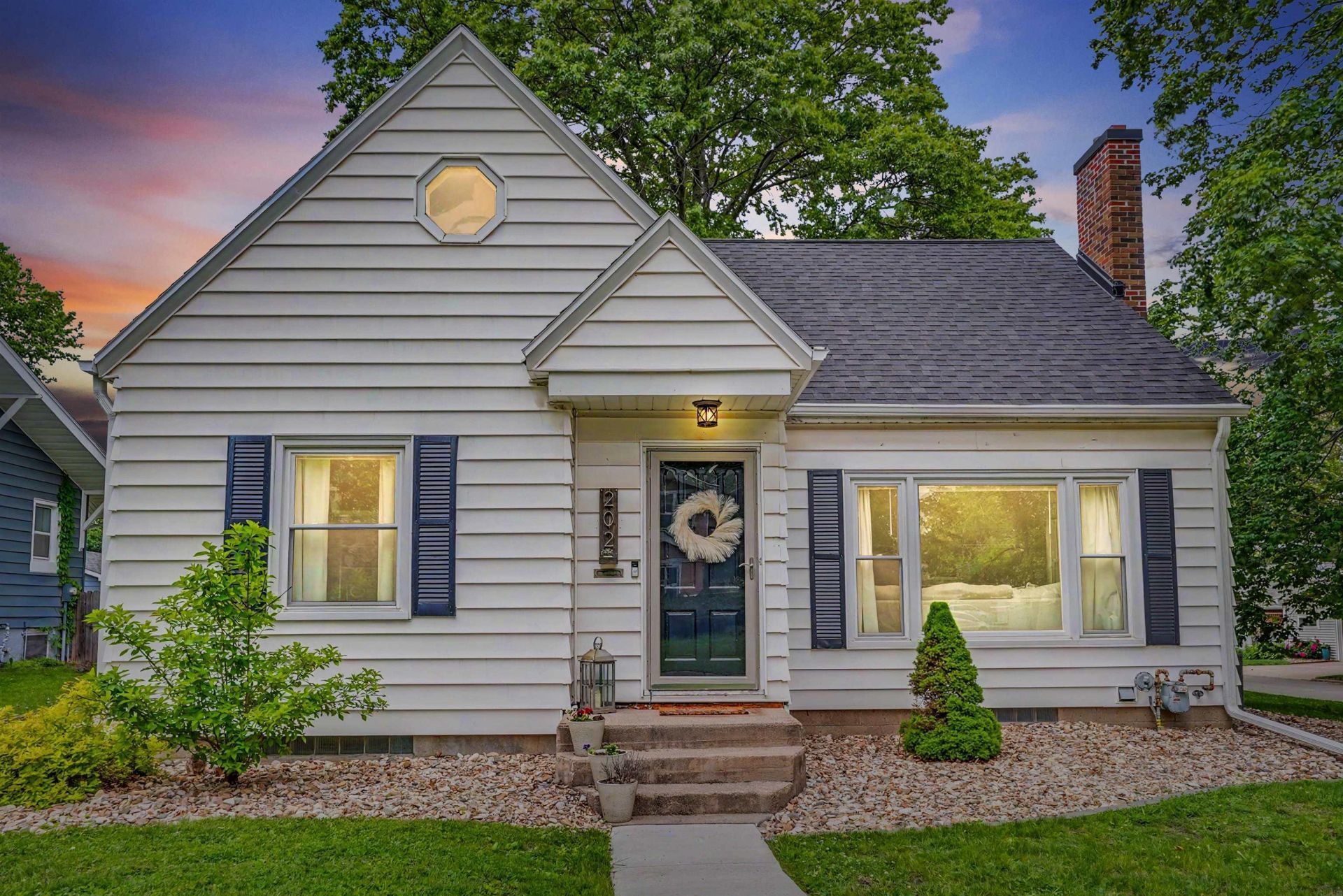 202 Rosebud Avenue, Waterloo, IA 50701 Main Photo