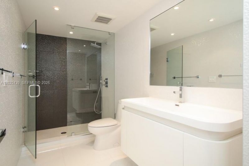 9801 Collins Ave , Unit 9W, Bal Harbour, FL 33154 Photo