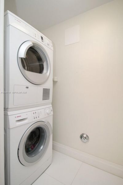 9801 Collins Ave , Unit 9W, Bal Harbour, FL 33154 Photo