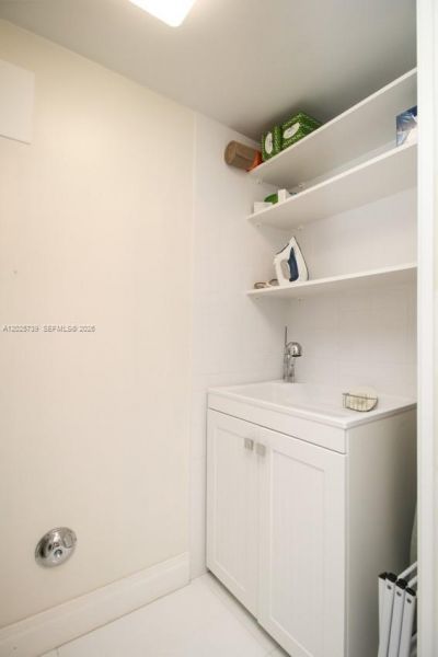 9801 Collins Ave , Unit 9W, Bal Harbour, FL 33154 Photo