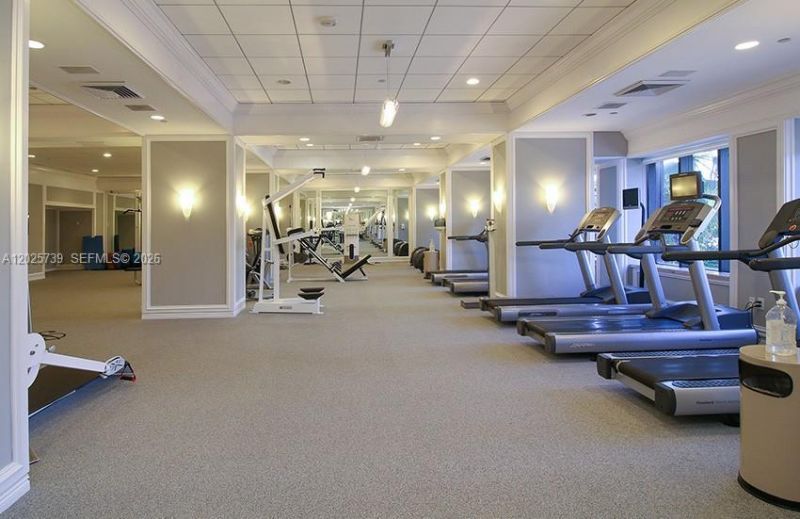 9801 Collins Ave , Unit 9W, Bal Harbour, FL 33154 Photo