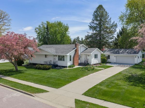 612 Grove Street, Mauston, WI 53948