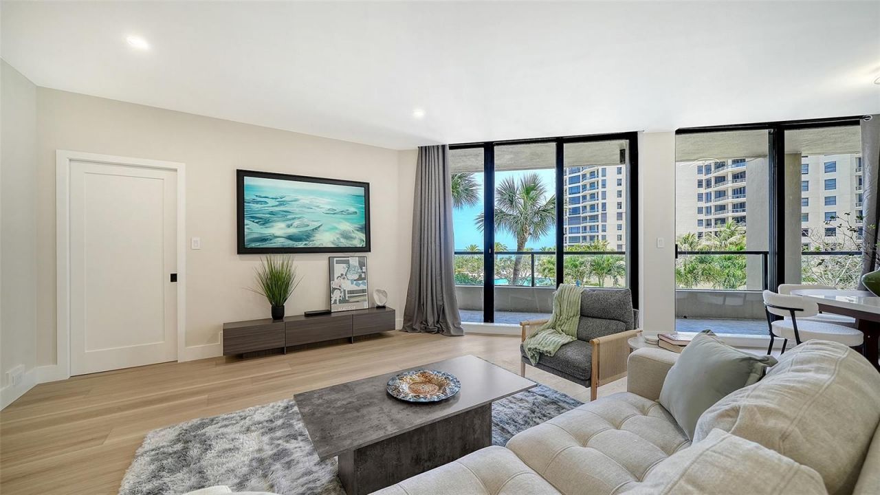 1211 Gulf Of Mexico Drive, Unit 105, Longboat Key, FL 34228 Photo
