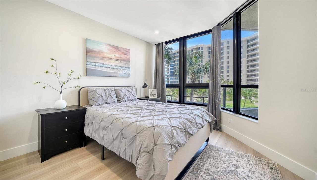 1211 Gulf Of Mexico Drive, Unit 105, Longboat Key, FL 34228 Photo