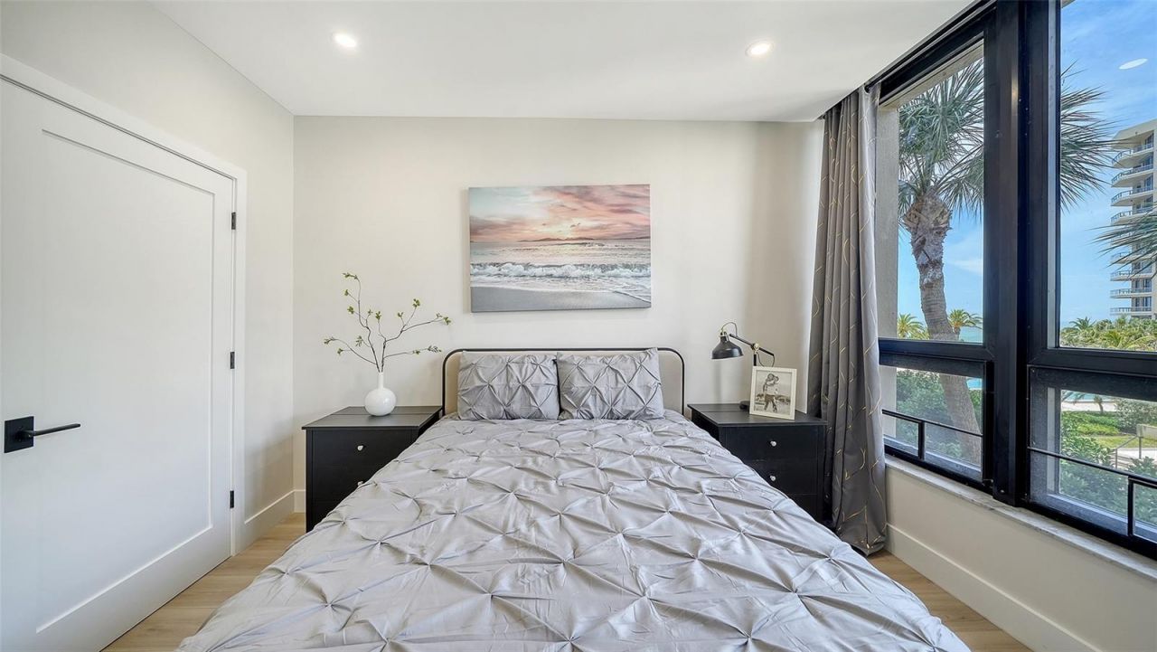 1211 Gulf Of Mexico Drive, Unit 105, Longboat Key, FL 34228 Photo