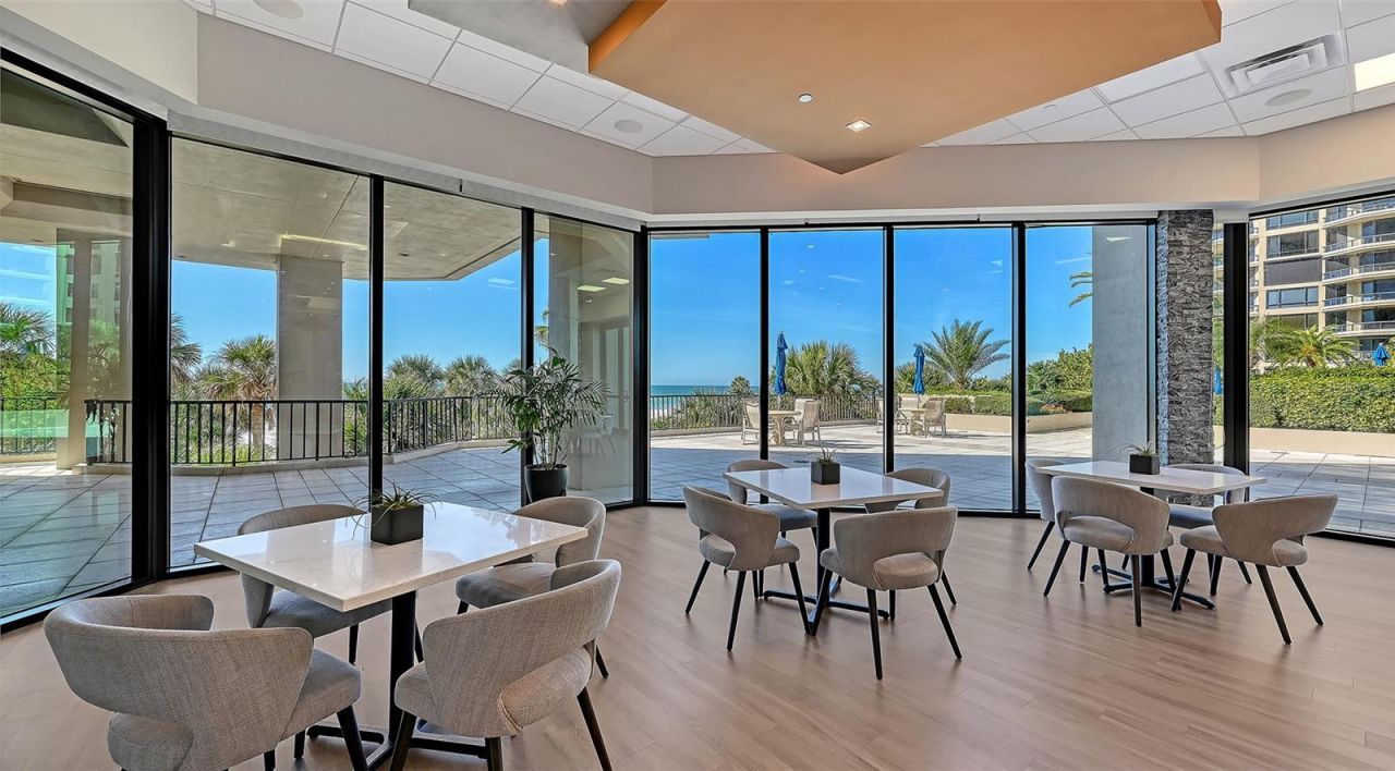 1211 Gulf Of Mexico Drive, Unit 105, Longboat Key, FL 34228 Photo