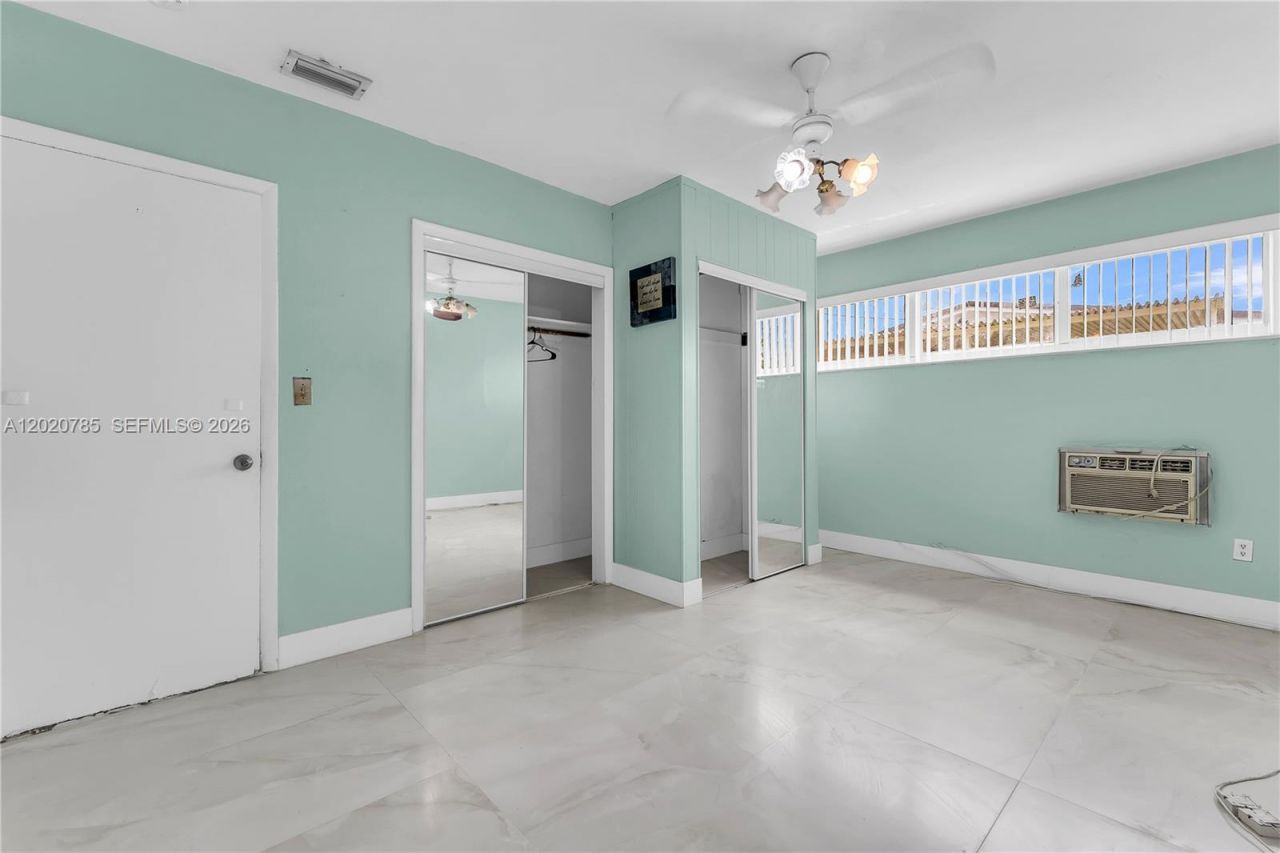 2240 NW 175th St , Miami Gardens, FL 33056 Photo