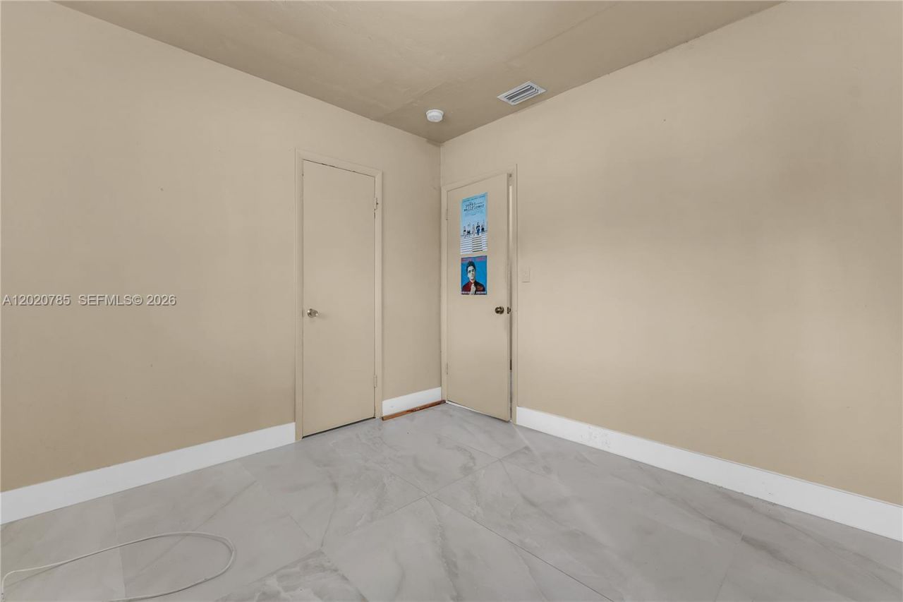 2240 NW 175th St , Miami Gardens, FL 33056 Photo