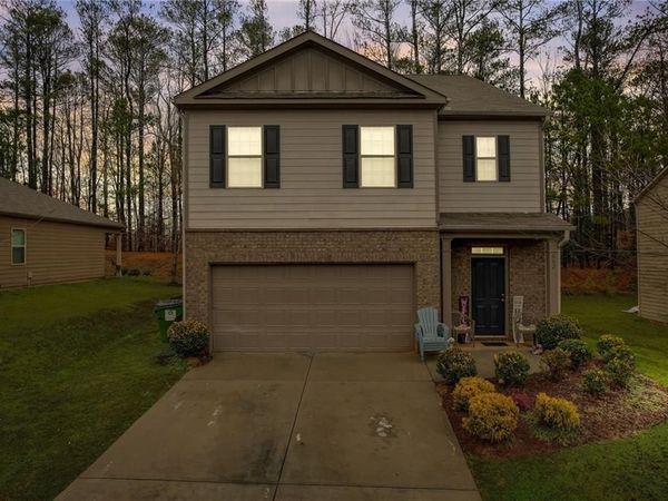 602 Dodson Lake Court, Fairburn, GA 30213