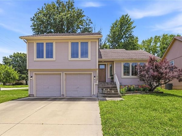 11533 E 74th Street Court, Kansas City, MO 64133
