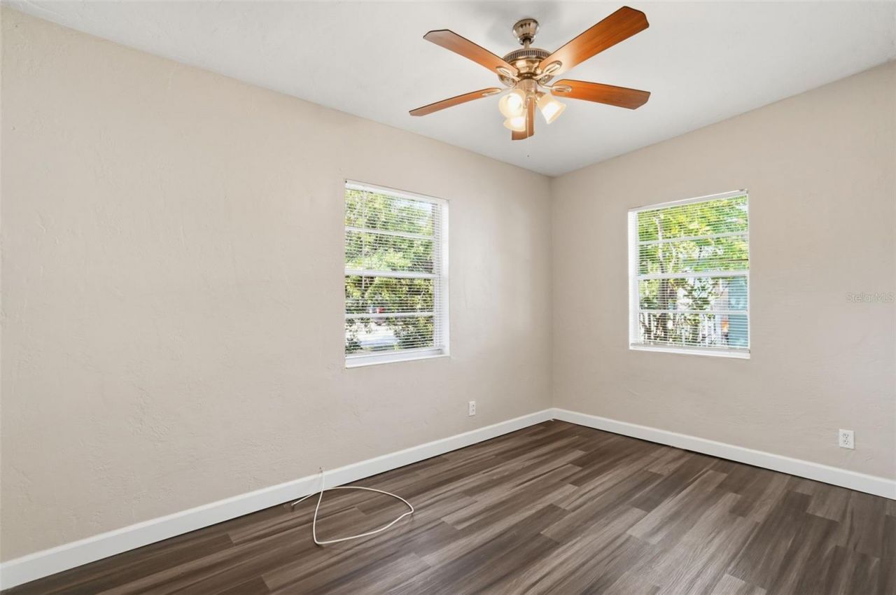 4826 S 8th Avenue S, Saint Petersburg, FL 33711 Photo