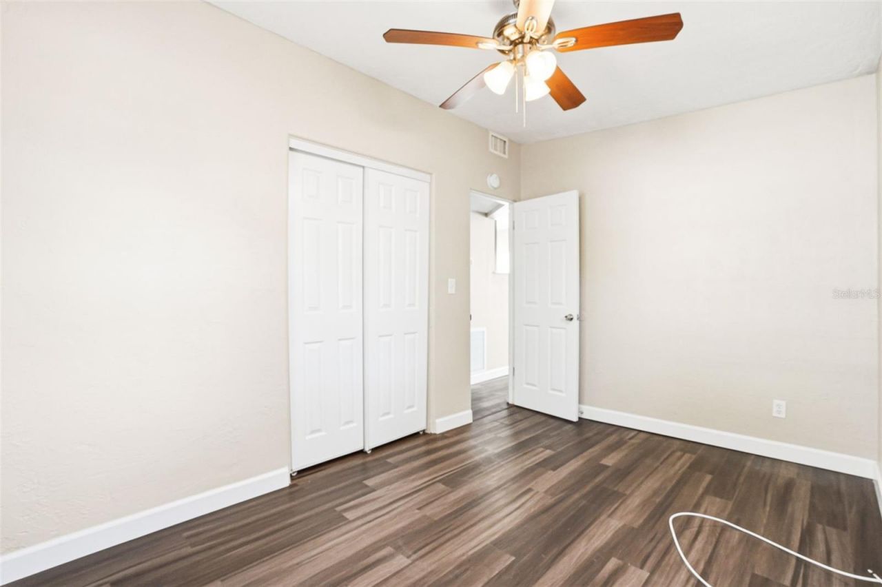 4826 S 8th Avenue S, Saint Petersburg, FL 33711 Photo