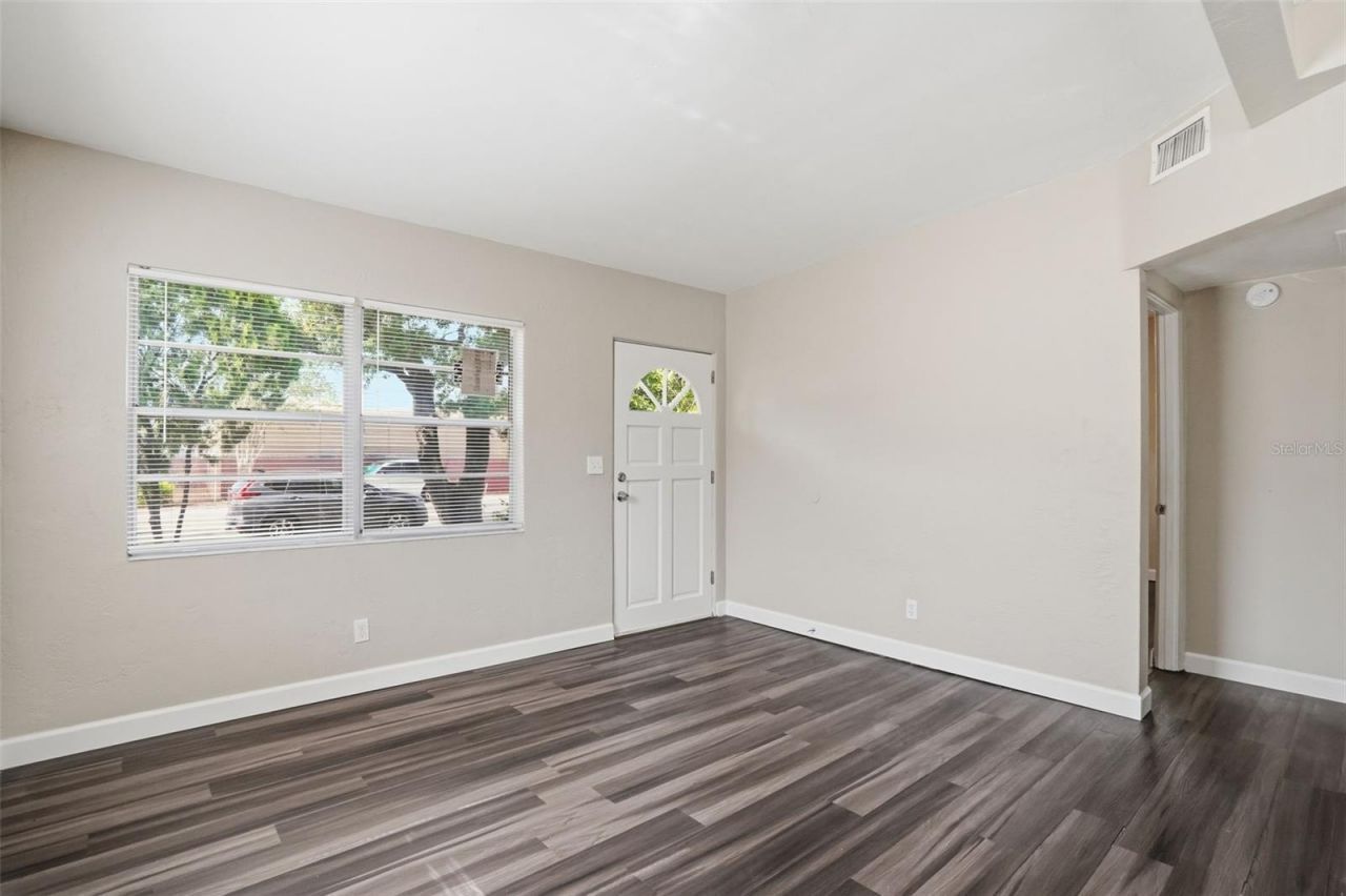 4826 S 8th Avenue S, Saint Petersburg, FL 33711 Photo