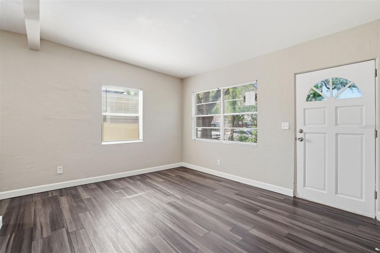 4826 S 8th Avenue S, Saint Petersburg, FL 33711 Photo