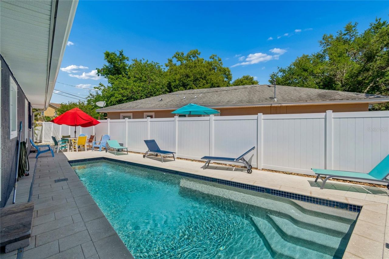 8115 33rd Avenue N, Saint Petersburg, FL 33710 Photo
