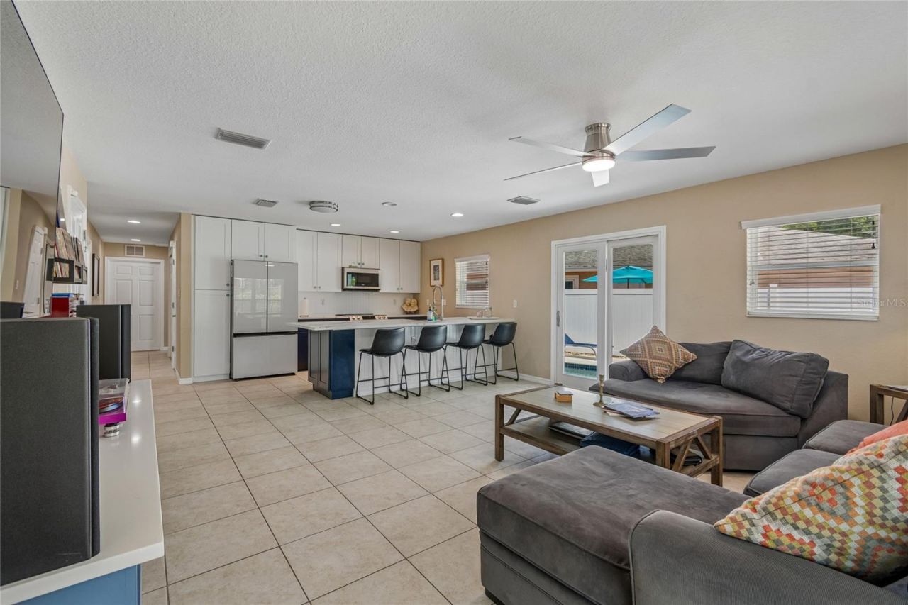 8115 33rd Avenue N, Saint Petersburg, FL 33710 Photo