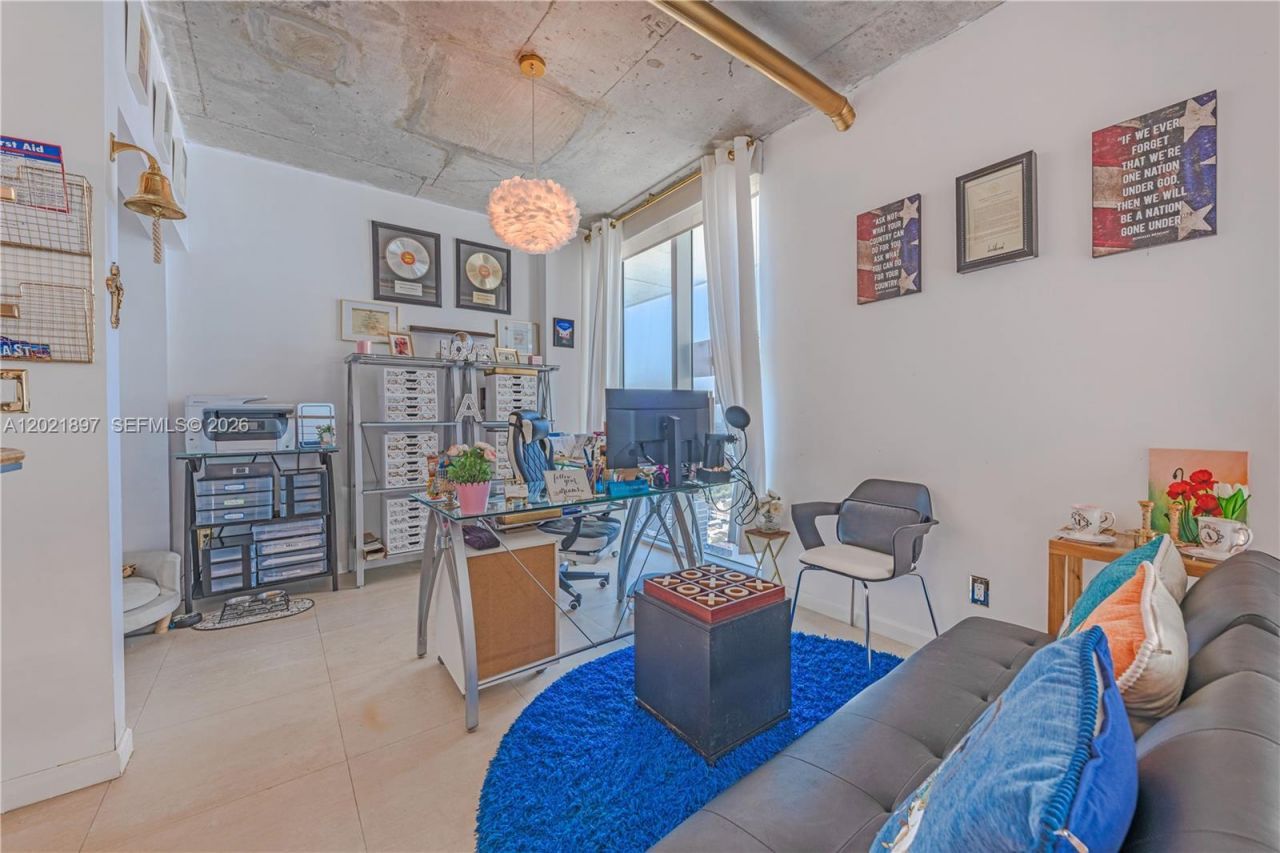 690 SW 1st Ct , Unit 2922, Miami, FL 33130 Photo
