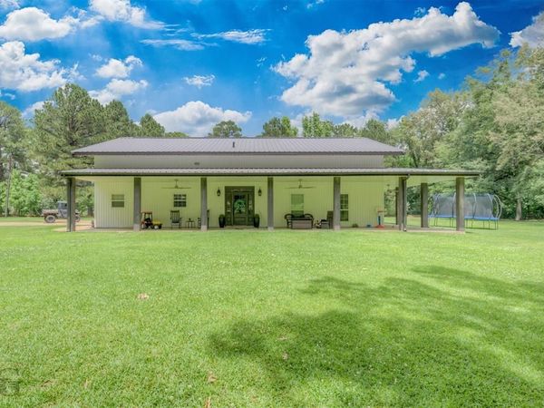 5154 Pine Hill Road , Shreveport, LA 71107