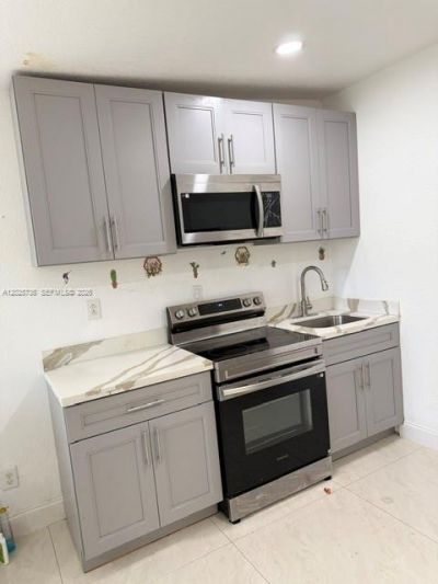 19521 NW 1st Ct , Miami Gardens, FL 33169 Photo