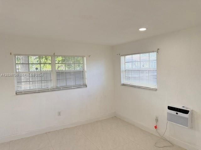19521 NW 1st Ct , Miami Gardens, FL 33169 Photo