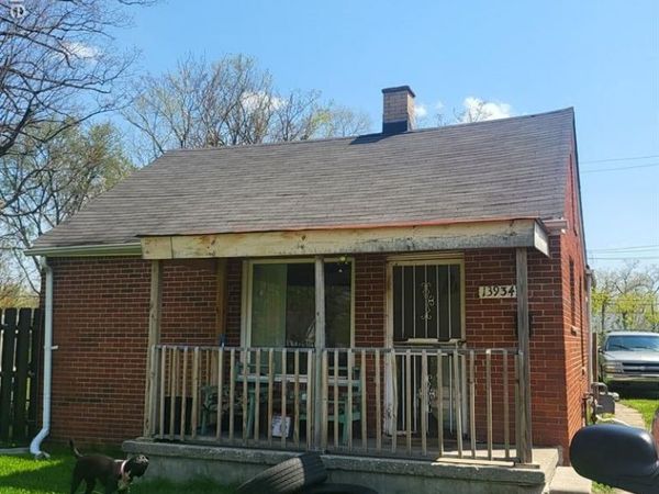 13934 Rockdale Street, Detroit, MI 48223