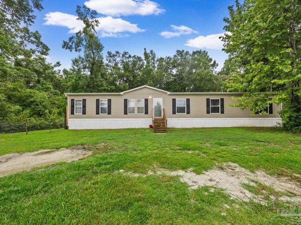 631 Campbell Rd, Century, FL 32535