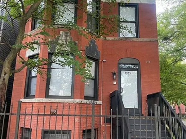 1305 E 69th Street , Unit 1, Chicago, IL 60637