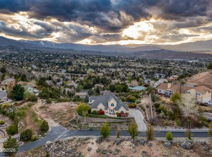 2881 Sagittarius Drive, Reno, NV 89509 Photo