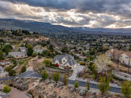2881 Sagittarius Drive, Reno, NV 89509 Photo