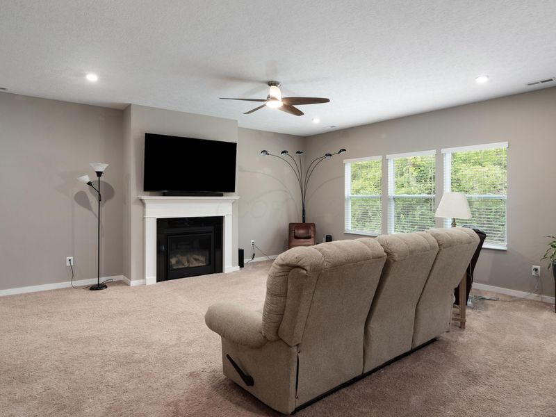 4249 Portwatch Drive , Canal Winchester, OH 43110 Photo 13