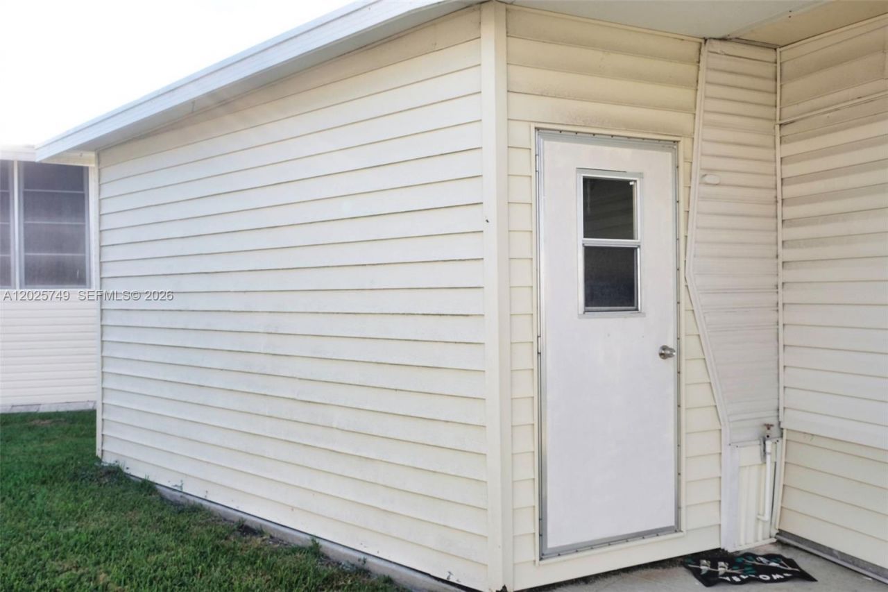 5302 SE 64th Terr , Okeechobee, FL 34974 Photo