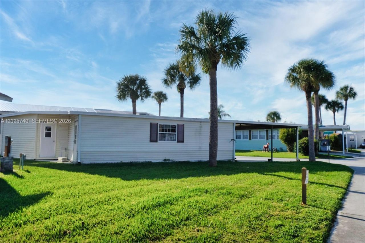 5302 SE 64th Terr , Okeechobee, FL 34974 Photo
