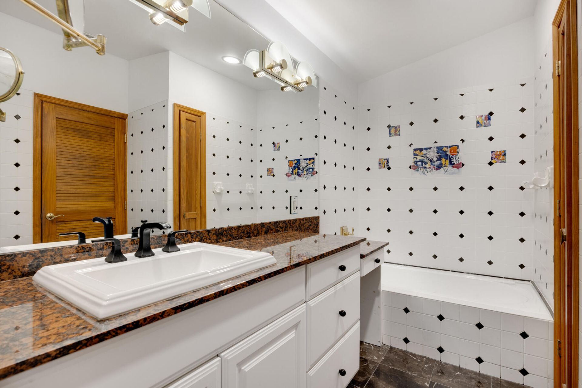 9 Mccoy Circle, Unit 9, Key West, FL 33040 Photo