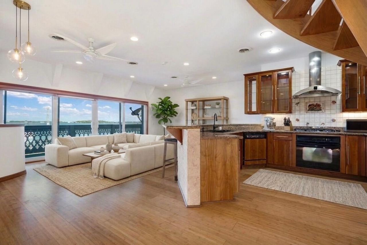 9 Mccoy Circle, Unit 9, Key West, FL 33040 Photo