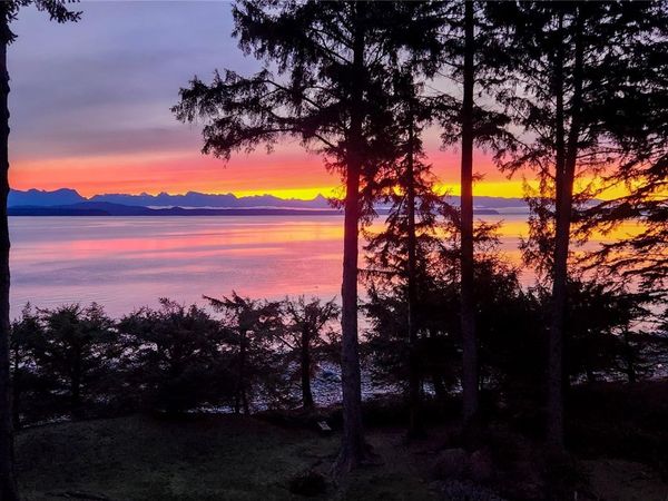 145 Petroglyph Way, Quadra Island, BC V0P 1N0