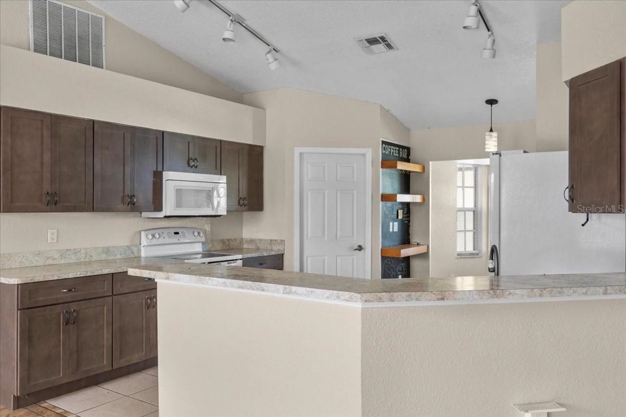 307 Sterling Drive , Winter Haven, FL 33884 Photo