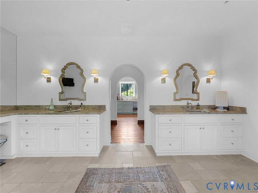 Property Image 58